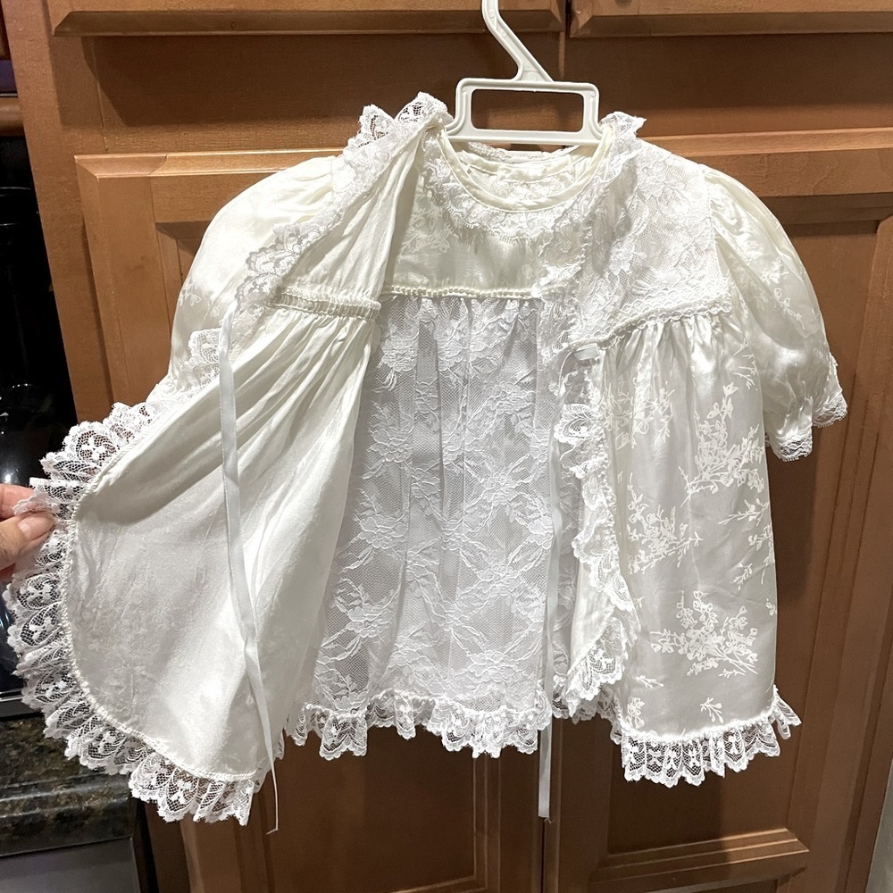 Vintage 80s 90s Complete three-piece christening set. Dress cape and hat